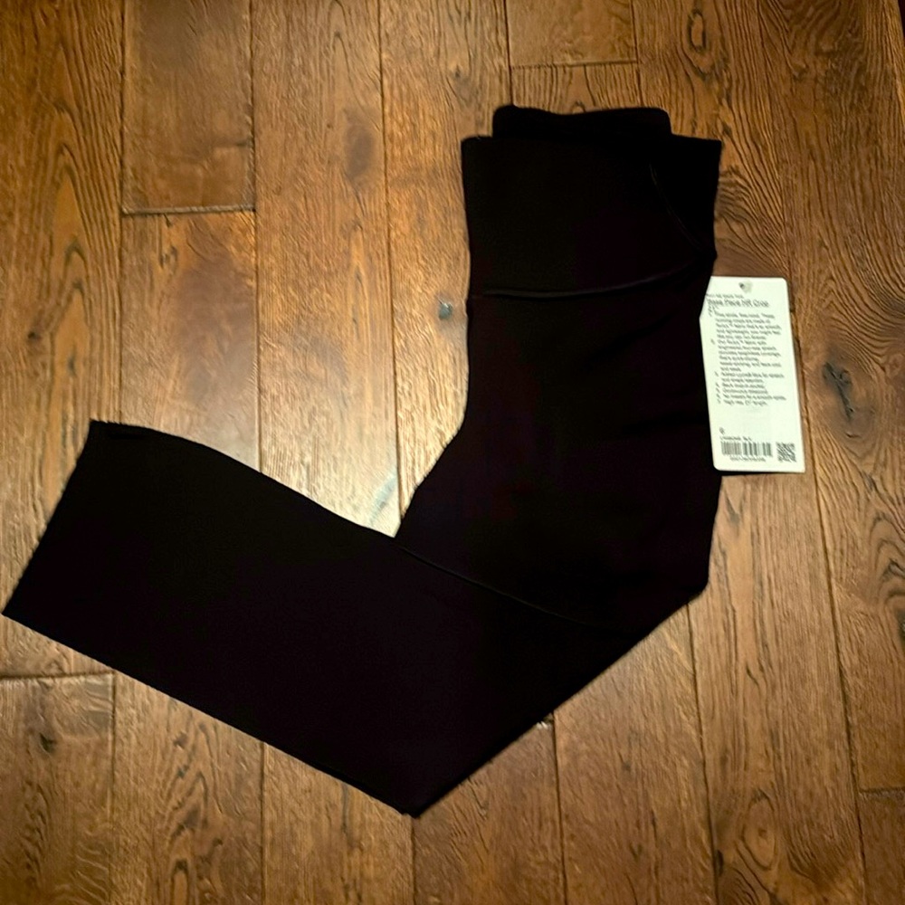 Lululemon Bace Pace Crop Leggings
